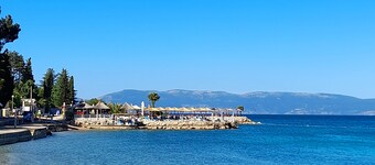 Free wifi, 250m to the beach, air conditioning, private parking, 2 + 2