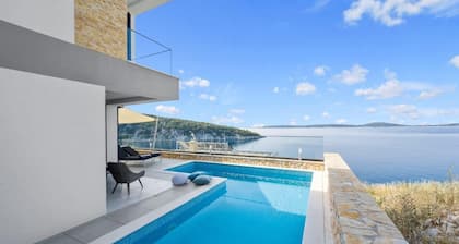 Plava Voda Luxury Villa B