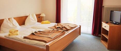 1 bedroom, in-room safe, desk, WiFi
