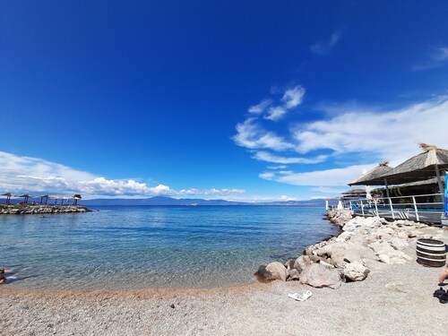 Free wifi, 250m to the beach, air conditioning, private parking, 2 + 2