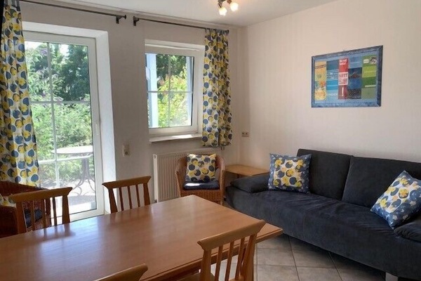 Ferienwohnung "Lavendel" (60qm) (behindertengerecht) im Erdgeschoss-Wohnzimmer