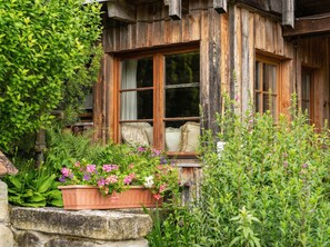 Exterior detail - Himmelreich—small, charming, sunny, with a terrace (Überlingen)