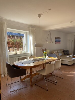 Dining - Holiday house near Baltic Sea (Bay of Lübeck) (Ahrensbök)