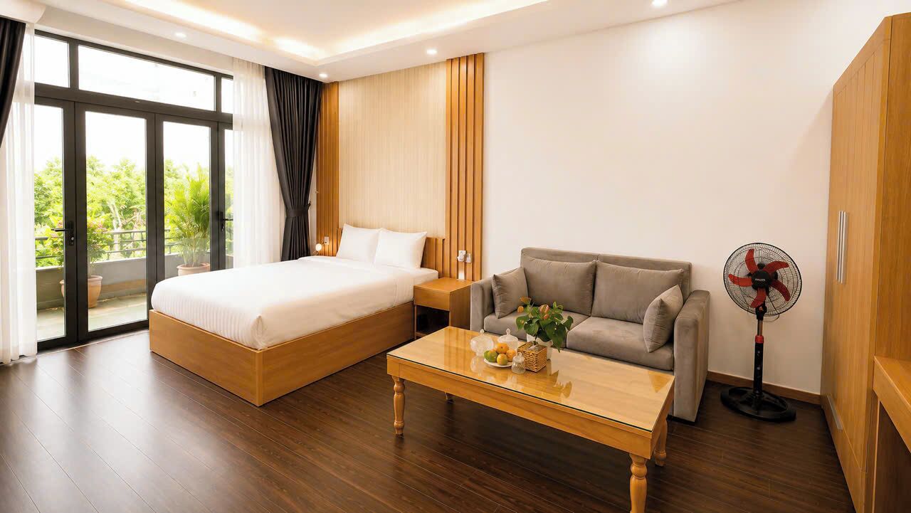 家庭公寓, 阳台, 城市景观 | 起居区 | 49-英寸智能电视 （配备有线频道）、电视