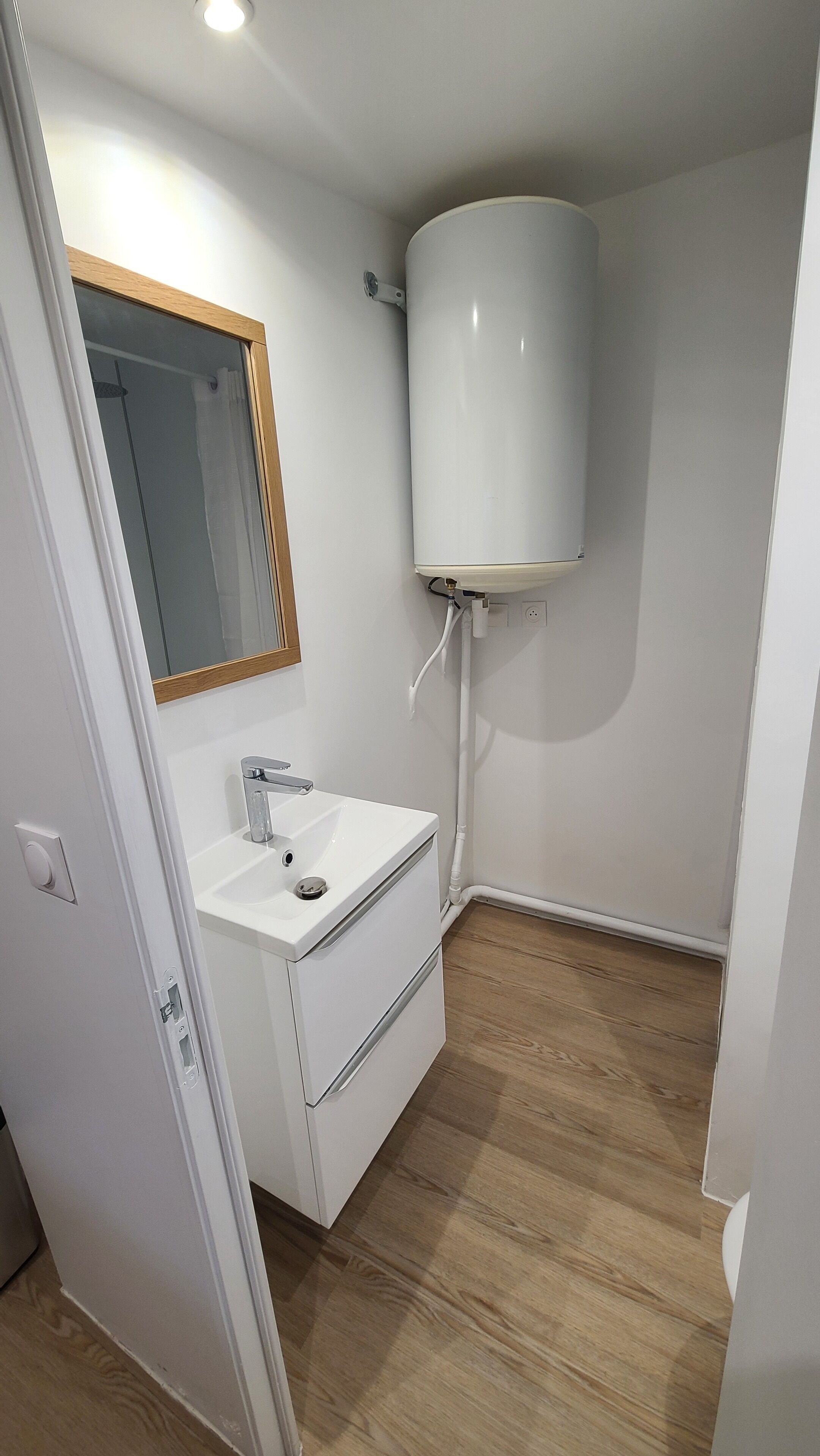 Hair dryer, towels, toilet paper