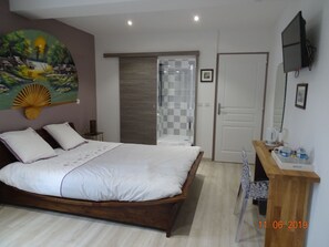 3 Schlafzimmer, Bügeleisen/Bügelbrett, kostenloses WLAN, Bettwäsche
