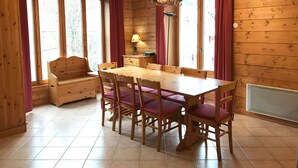 Dining - Luxury apartment Chamonix 4 pers, parking/ski (Chamonix-Mont-Blanc)