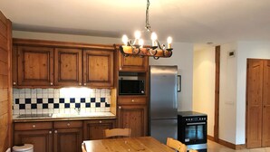 Private kitchen - Luxury apartment Chamonix 4 pers, parking/ski (Chamonix-Mont-Blanc)