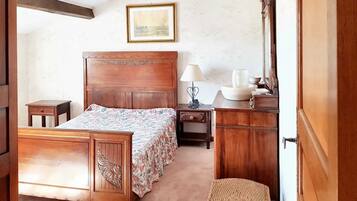 4 soveværelser, strygejern/strygebræt, internetforbindelse