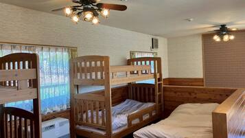 Family Room | Free WiFi