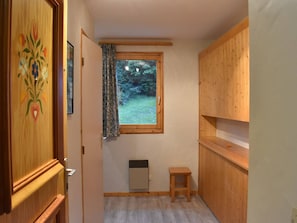 Interior - Central apartment, south balcony - 5 guests (Méribel)