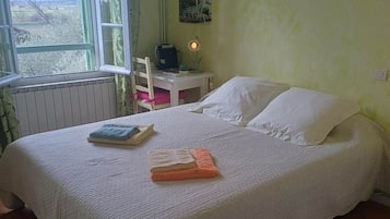 1 chambre, fer et planche Ă repasser, Wi-Fi gratuit