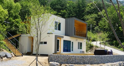 Moonlight Village Pension