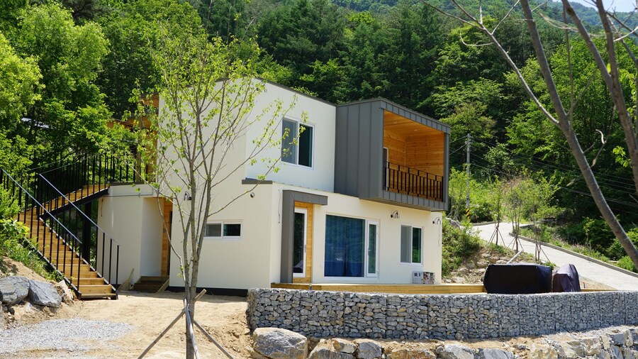 Moonlight Village Pension