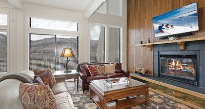 15 Chambertin Townhomes 3 Bedroom Townhouse by RedAwning