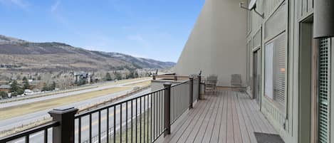 Townhome, 4 Bedrooms | Property grounds