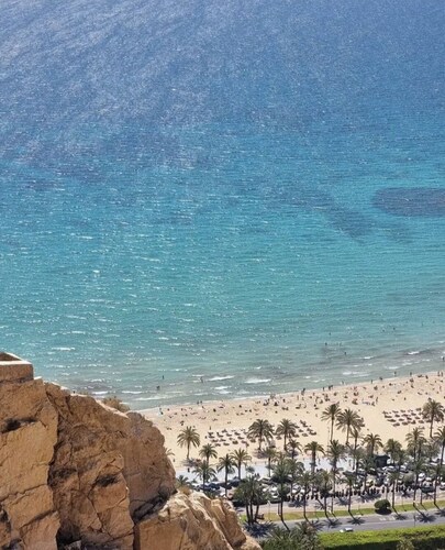 Huoneisto 3 km päässä merestä San Juan Playa Alicante