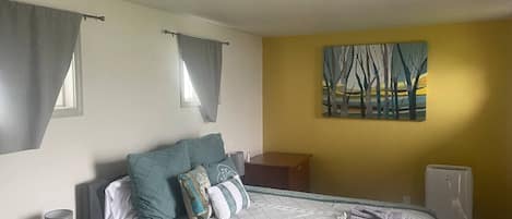 3 Schlafzimmer, BĂŒgeleisen/BĂŒgelbrett, kostenloses WLAN, BettwĂ€sche