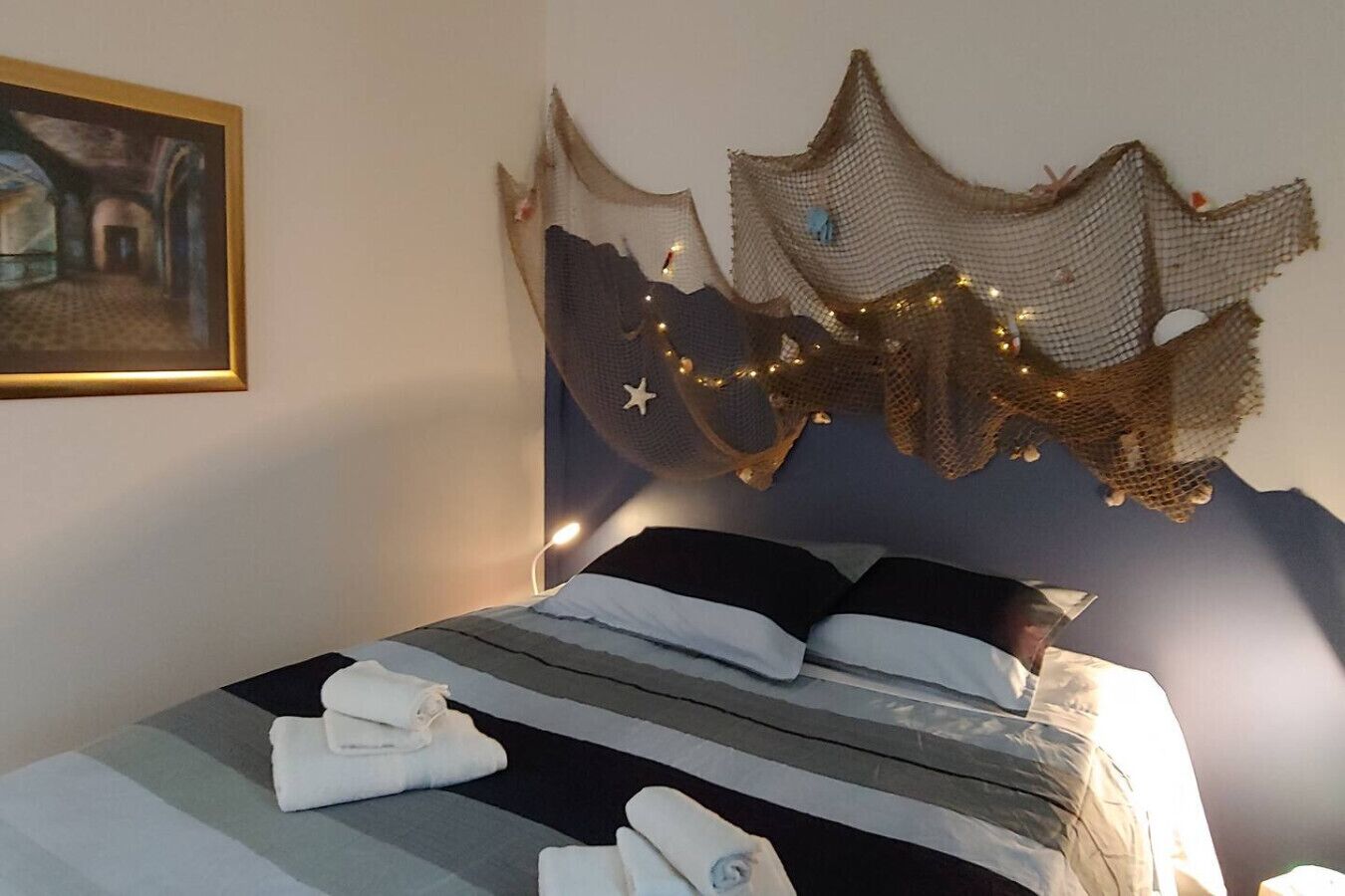 3 chambres, fer et planche à repasser, Wi-Fi gratuit, draps fournis