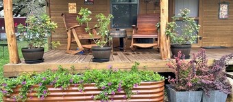 ニューライフファーム-作家の小屋