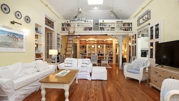 Smart TV, DVD player, books