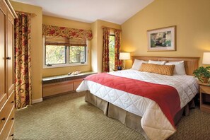 2 bedrooms, in-room safe, iron/ironing board, WiFi