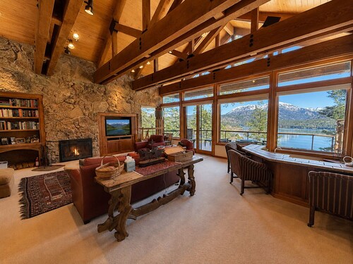 Secluded Lodge with Lake Views