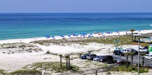 Beach nearby - Clean, Comfortable and Cozy . Awesome view of the Gulf of Mexico #5G (Pensacola Beach)