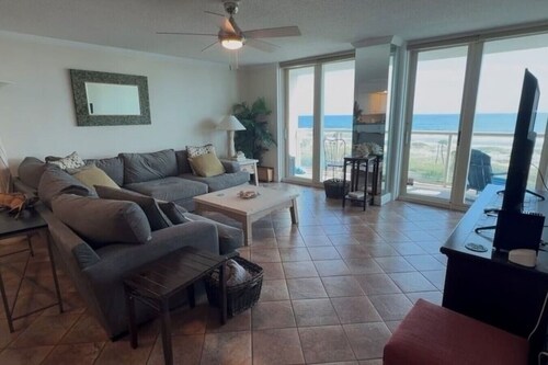 Family friendly with a great ocean view