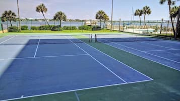Sportplatz