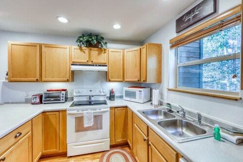 Maison de ville spacieuse avec cheminée, balcon privé et vue magnifique!