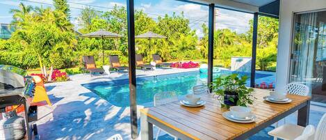 Outdoor pool, a heated pool