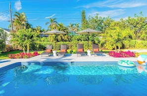 Outdoor pool, a heated pool
