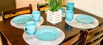 Charming 2BD Private Condo for Families/ 3 beds / washer and dryer in building