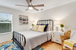 3 bedrooms, Internet, bed sheets