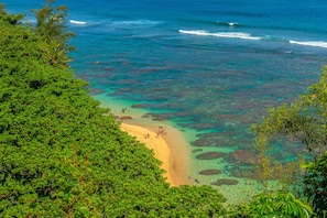 Una playa cerca