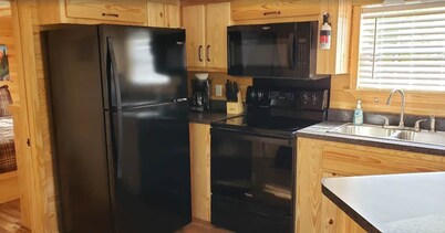 Christopher Creek Cabins - Cabin 11