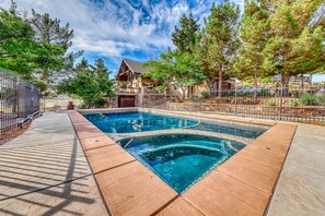 Et oppvarmet basseng