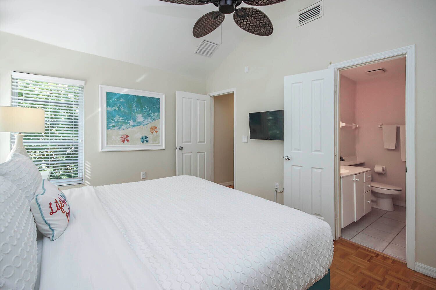 3 bedrooms, WiFi