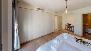 2 habitaciones y caja de seguridad en la habitación