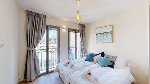 2 室のベッドルーム、セーフティボックス (室内)、アイロン / アイロン台、WiFi