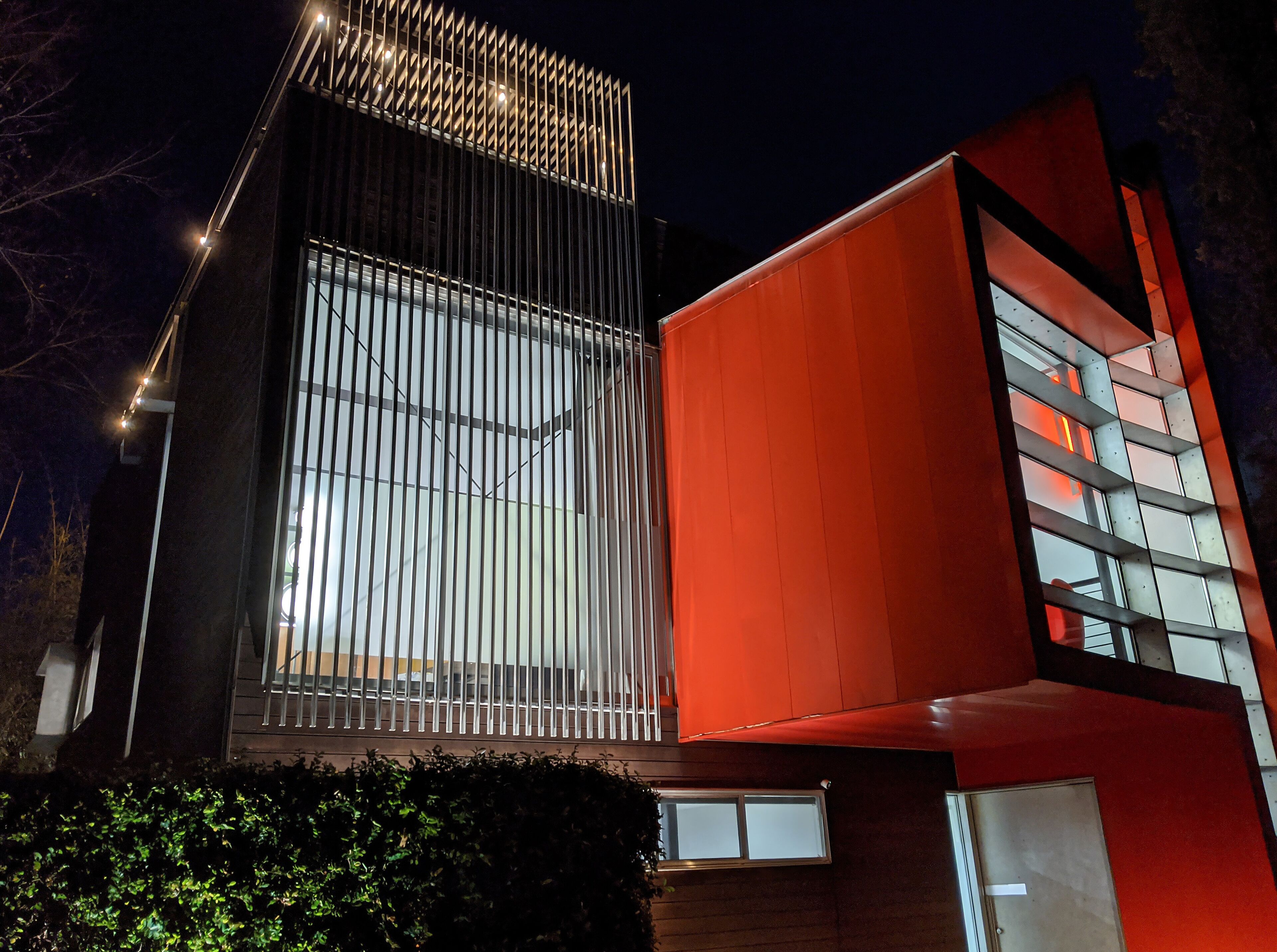 Ramp House - An Iconic Architectural Home