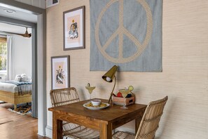 Dining - Your Key to Paradise | Southern Shangri-La Suite A (Charleston)