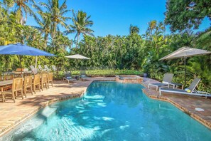 A heated pool - Luxury 5BR Gulf-View Home with Private Pool, Spa & High-Tech Entertainment (Captiva)