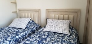 3 bedrooms, WiFi, bed sheets