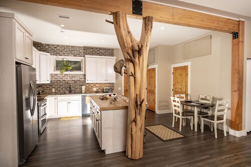 Spectacular Spacious 2 Bdrm Escape près de Clemson