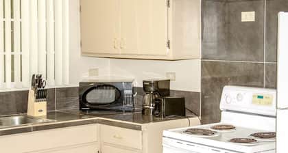 ❂ CASA DE PEDRO Villa privada de 2 dormitorios. WIFI GRATUITO Y APARCAMIENTO GRATUITO ❂