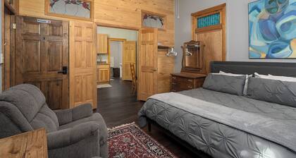 NEW Sauna Downtown Del Norte Apartment