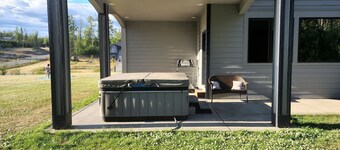 Spacious Home (Ridges Subdivision)