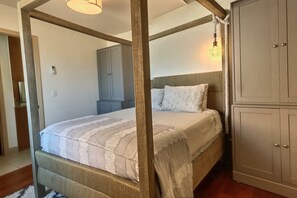 1 chambre, fer et planche à repasser, Wi-Fi, literie fournie